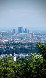 Превью обои город, здания, храм, кусты, мегаполис