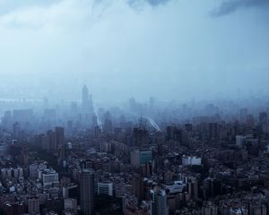 Превью обои город, здания, небоскребы, туман, мрак