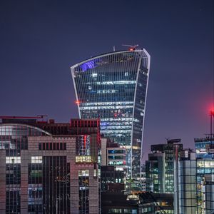 Превью обои город, здания, огни, архитектура, ночь