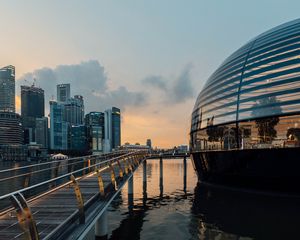 Превью обои город, здания, река, мост, архитектура, мегаполис