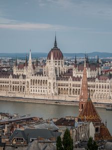 Превью обои город, здания, река, архитектура, старый, будапешт