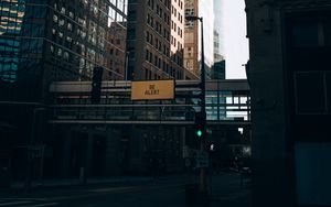 Превью обои город, здания, улица, дорога, переход