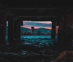 Превью обои город, здания, вода, вид