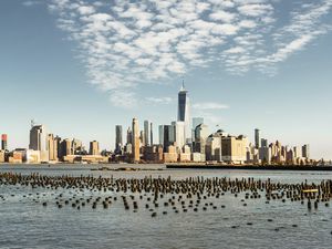 Превью обои город, здания, вода
