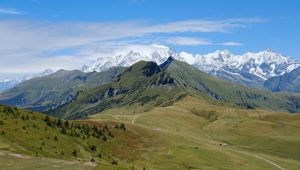 Превью обои горы, деревья, луг, природа, пейзаж