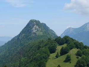 Превью обои горы, деревья, небо, пейзаж