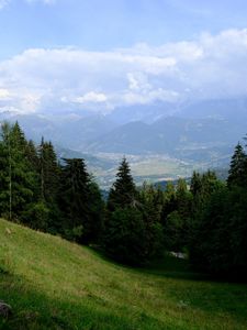 Превью обои горы, деревья, туман, облака, долина, пейзаж