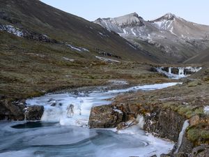 Превью обои горы, долина, ручей, лед, пейзаж