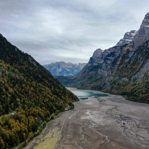 Превью обои горы, долина, вода, деревья, природа