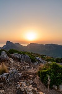 Превью обои горы, камни, вид, море, пейзаж