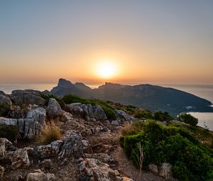 Превью обои горы, камни, вид, море, пейзаж