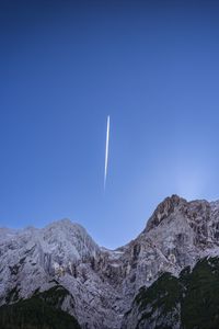 Превью обои горы, комета, небо, пейзаж, природа