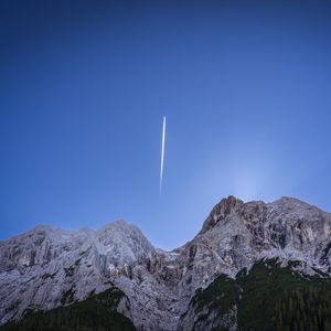 Превью обои горы, комета, небо, пейзаж, природа