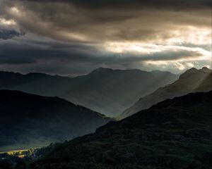 Превью обои горы, лес, мрачно, небо