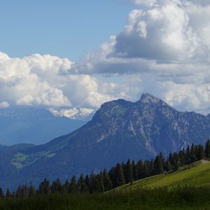 Превью обои горы, луг, деревья, природа, пейзаж