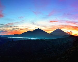Превью обои горы, небо, бали, восход солнца, кинтамани, индонезия