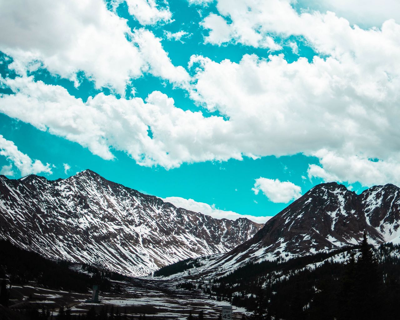 горы фото 4800*4200. нупцзе. горы аппалачи сша. шамони белая гора. фон для вворд горы тувы книжная ориентация.