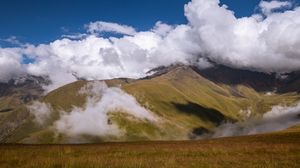 Превью обои горы, облака, пейзаж, природа, грузия
