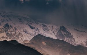 Превью обои горы, облака, сумерки, пейзаж