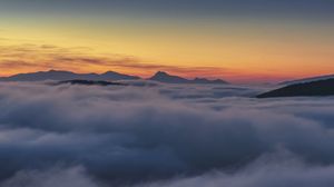 Превью обои горы, облака, сумерки, природа