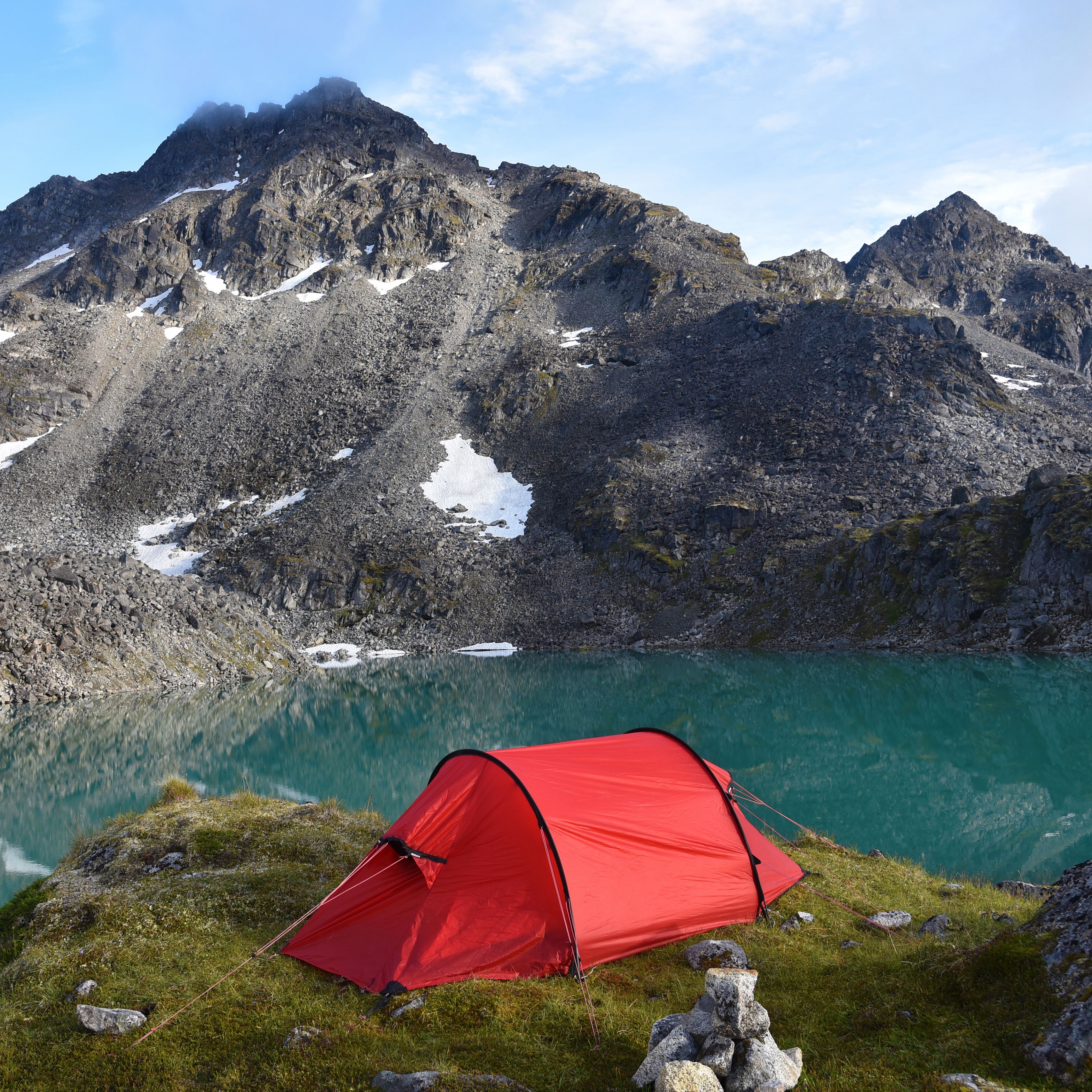 Mountain camping. Саяны палатка. Фанские горы Таджикистан. Нахазо кемпинг. Домбай поход с палатками.