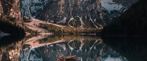 Превью обои горы, озеро, пейзаж, лодки, отражение