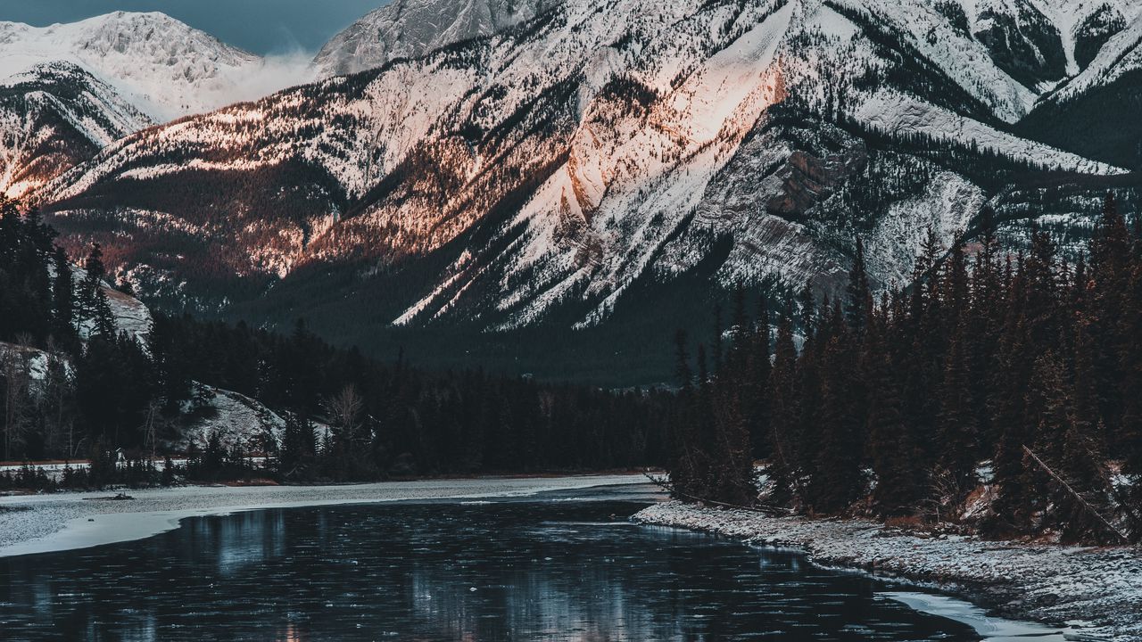 Обои горы, озеро, заснеженный, снег, джаспер, канада