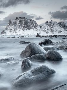 Превью обои горы, скалы, вода, снег, море, берег