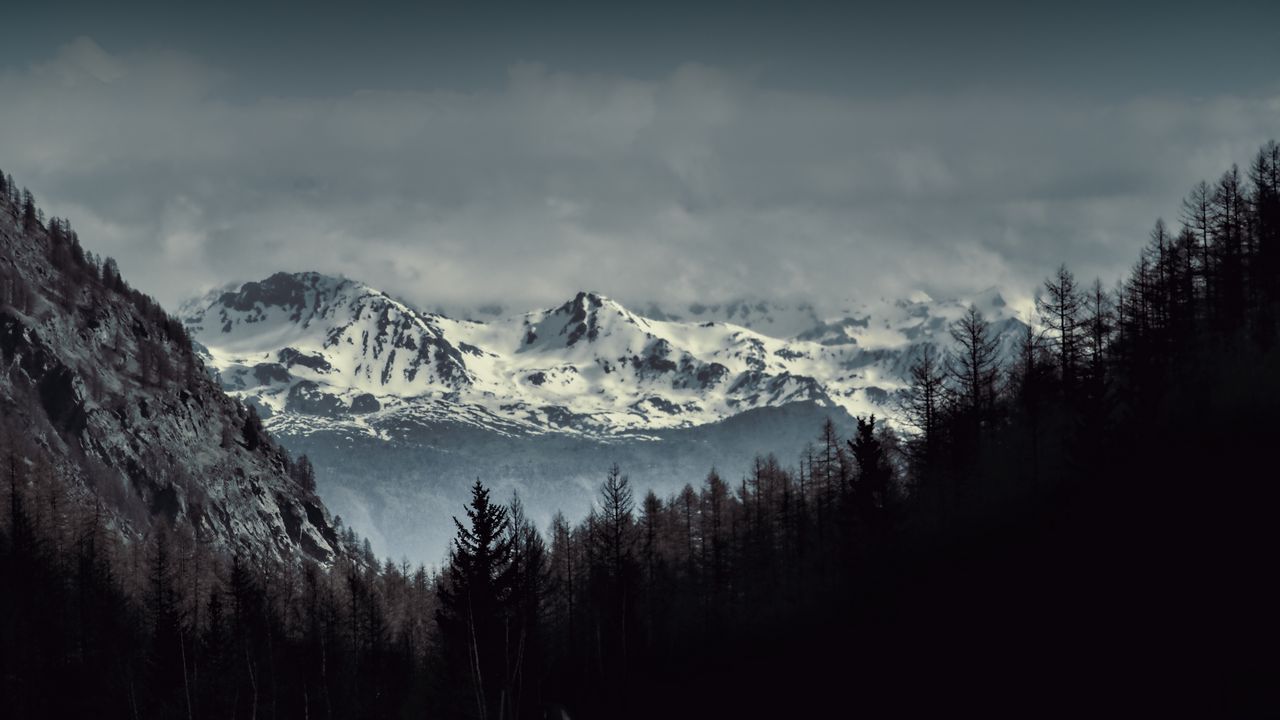 Обои горы, снег, деревья, облака, пейзаж