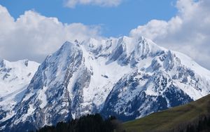 Превью обои горы, снег, склон, рельеф, деревья, пейзаж