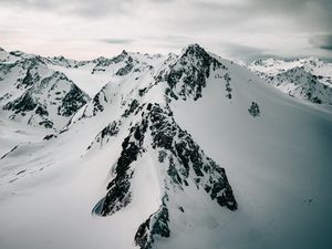 Превью обои горы, снег, снежный, вершины, скалы