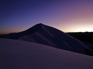 Превью обои горы, снег, сумерки, пейзаж