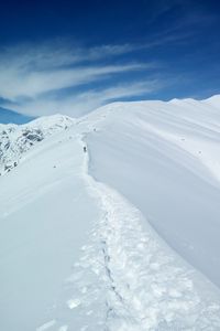 Превью обои горы, снег, вершины, след