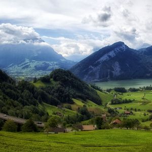 Превью обои горы, трава, вершина, подножие горы