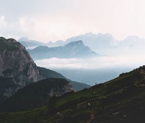 Превью обои горы, туман, небо, пейзаж, даль