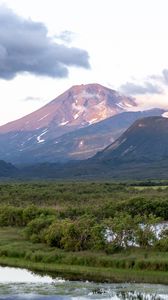 Превью обои горы, вершина, пейзаж, долина, деревья, облака