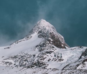 Превью обои горы, вершина, снег, заснеженный, склон, небо