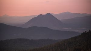 Превью обои горы, вершины, деревья, сумерки