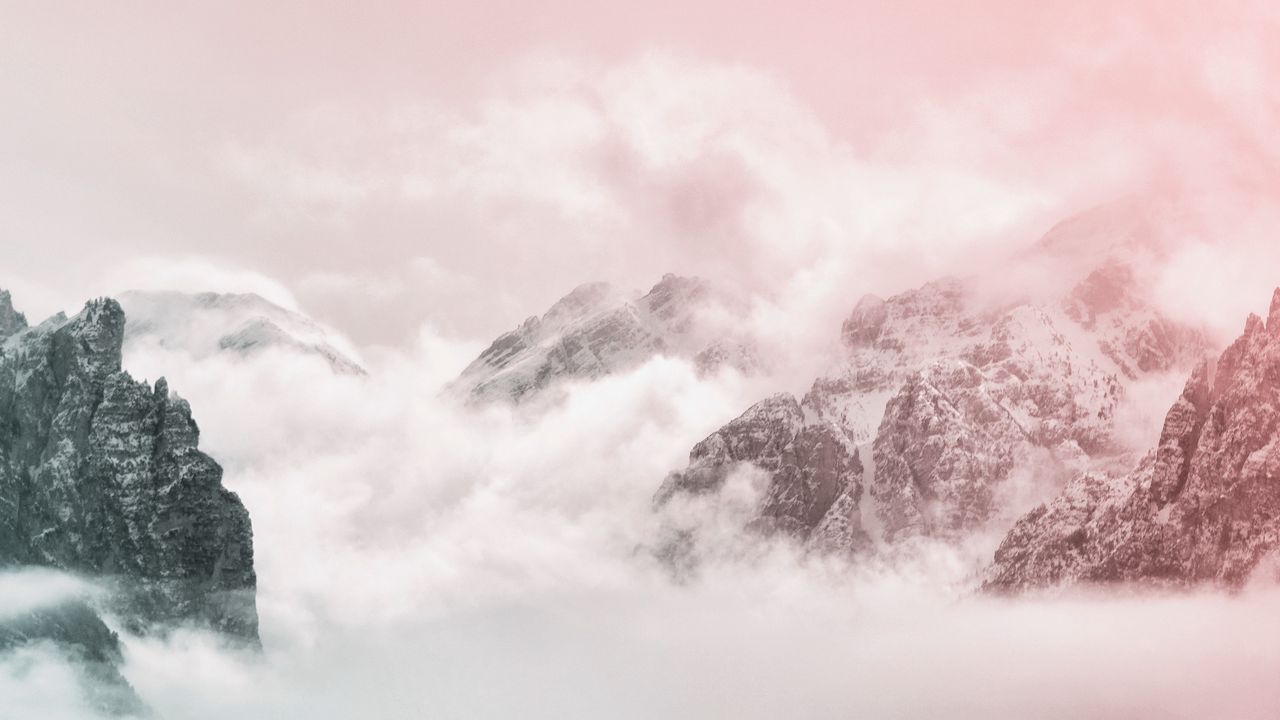 Обои горы, вершины, небо, облака, туман, розовый
