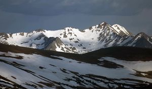 Превью обои горы, вершины, снег, зима, пейзаж, природа
