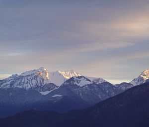 Превью обои горы, вершины, сумерки, пейзаж, природа