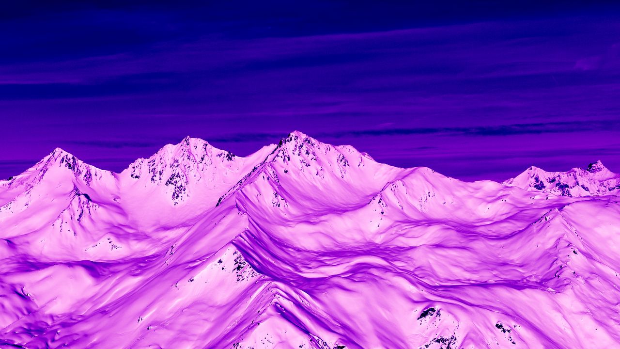 Обои горы, вершины, вид сверху, фиолетовый, снег, сумерки