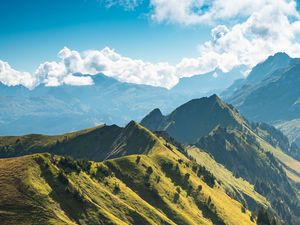 Превью обои горы, зелень, природа, пейзаж