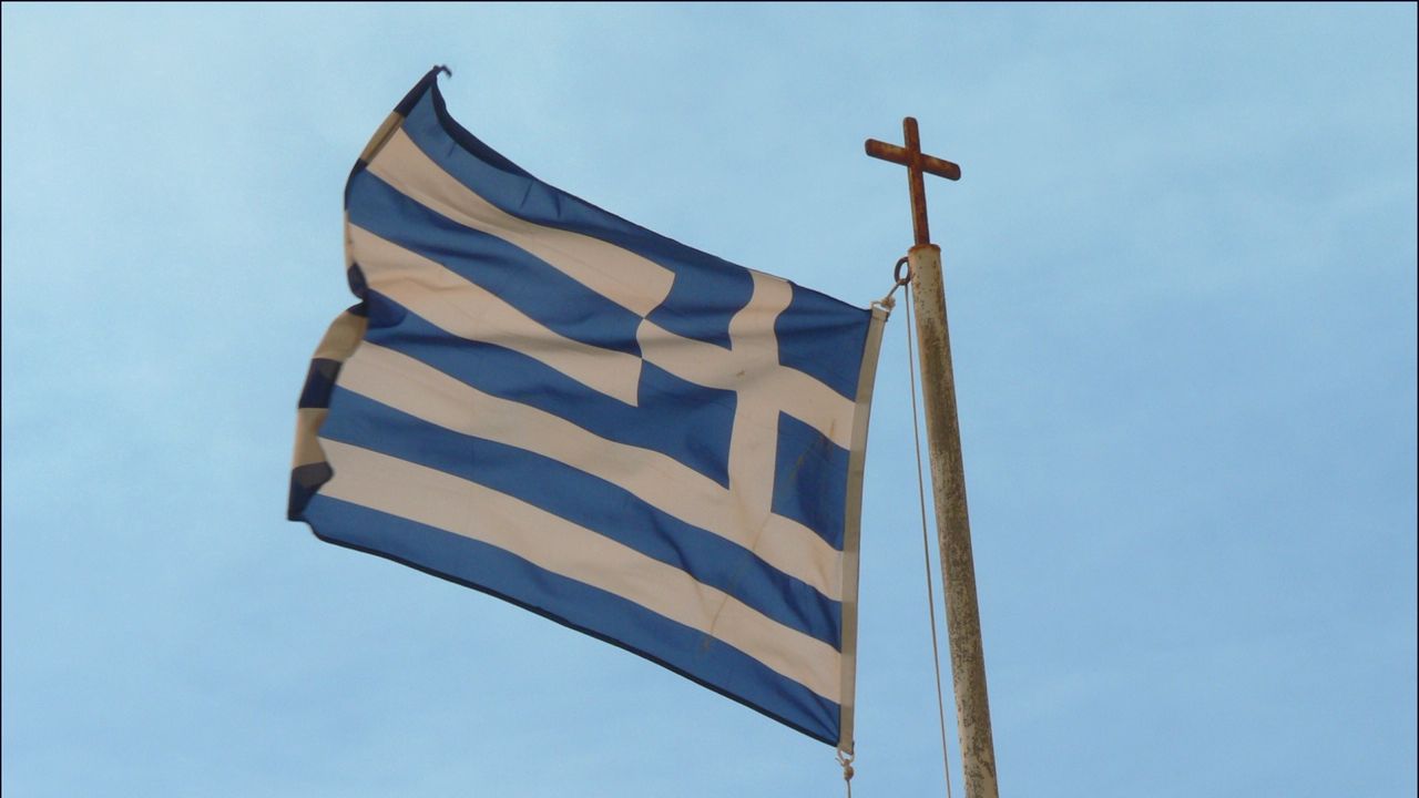 Обои греция, флаг, символика, ветер, материал