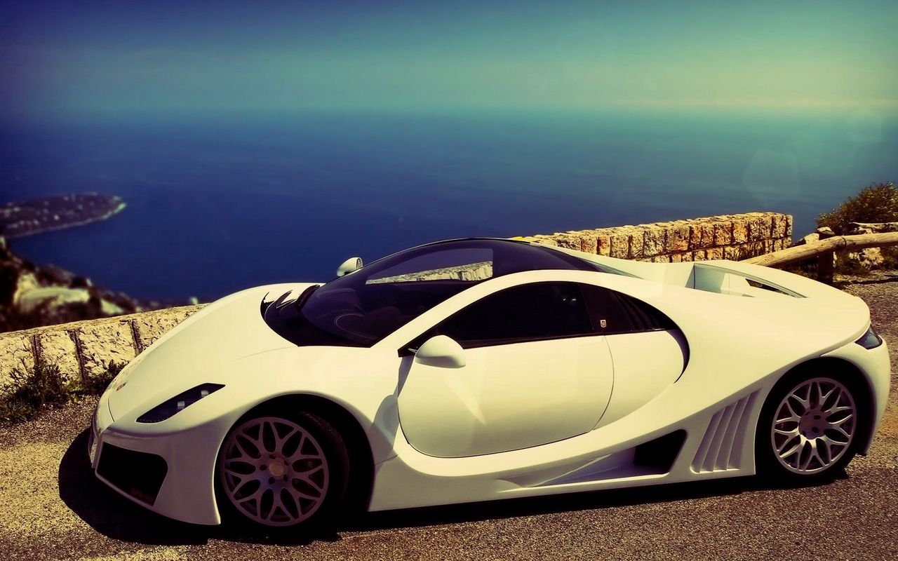 GTA Spano 2013 белая