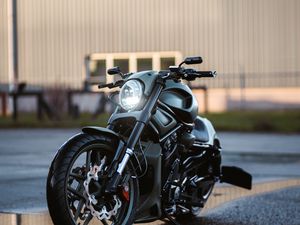 Превью обои harley davidson vrod custom, harley davidson, байк, фара