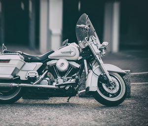 Превью обои harley-davidson, мотоцикл, байк, вид сбоку, колесо