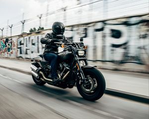 Превью обои harley-davidson, мотоцикл, байк, чоппер, байкер, скорость