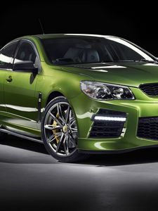 Превью обои holden, commodore, hsv, gen-f2, зеленый, вид сбоку