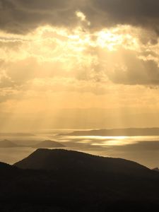 Превью обои холмы, море, острова, темный